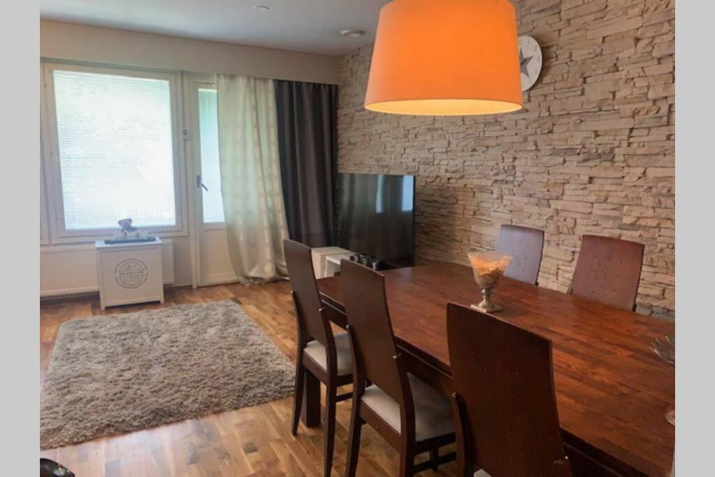 Apartamento Luxus House With Sauna Nearby Airport Vantaa Exterior foto